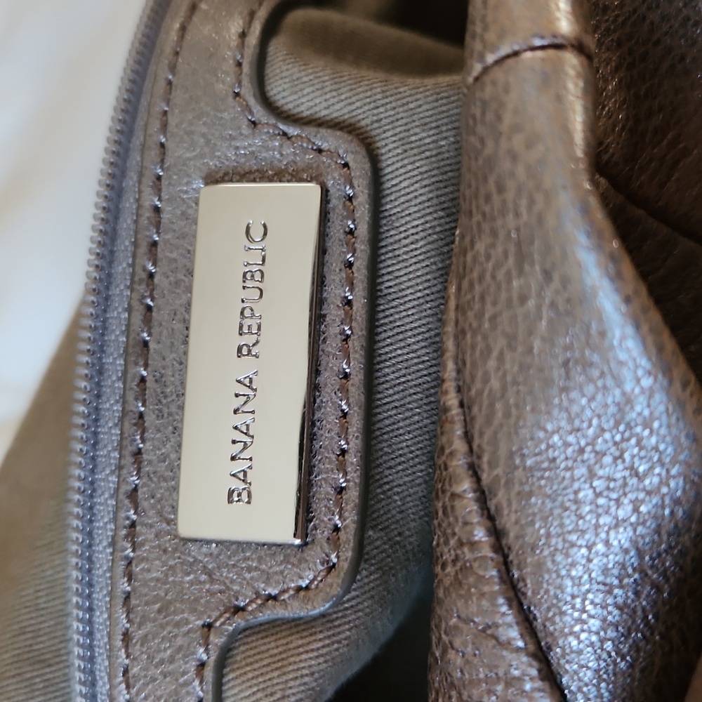 Banana Republic Leather Handbag - Picture 7 of 9